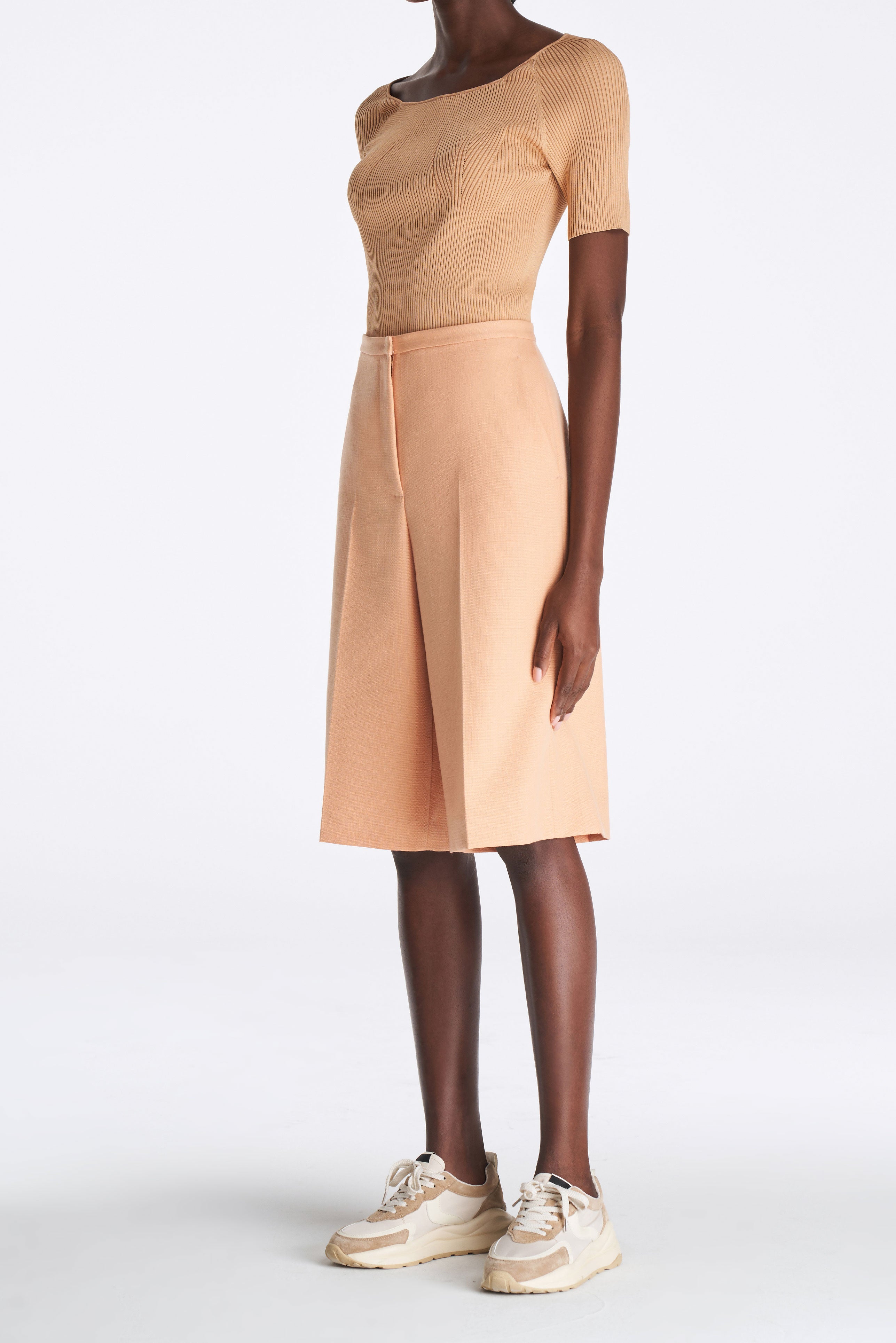 Laurèl Orange U-Neck Knit Top