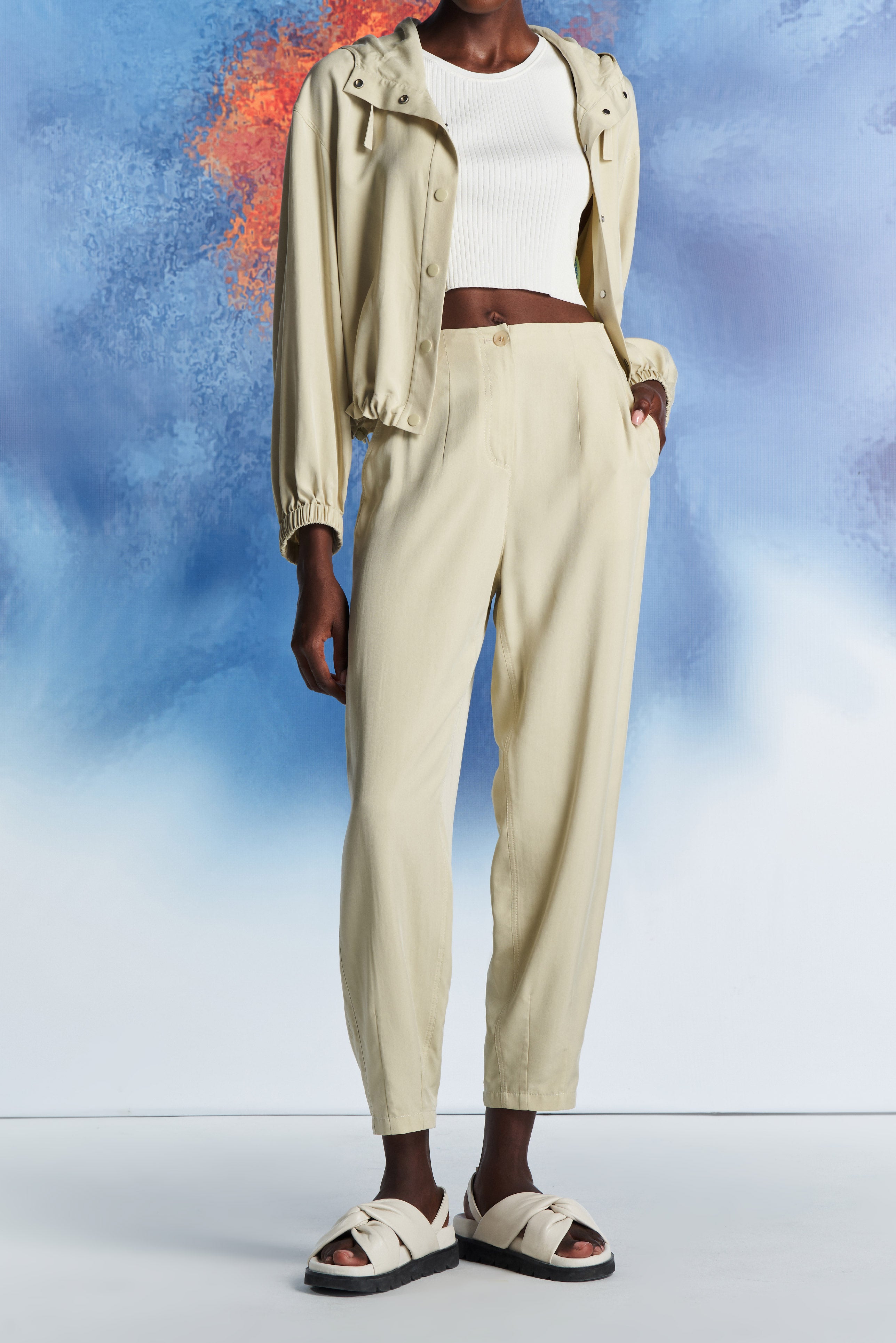 Laurèl Apricot Tapered Trousers
