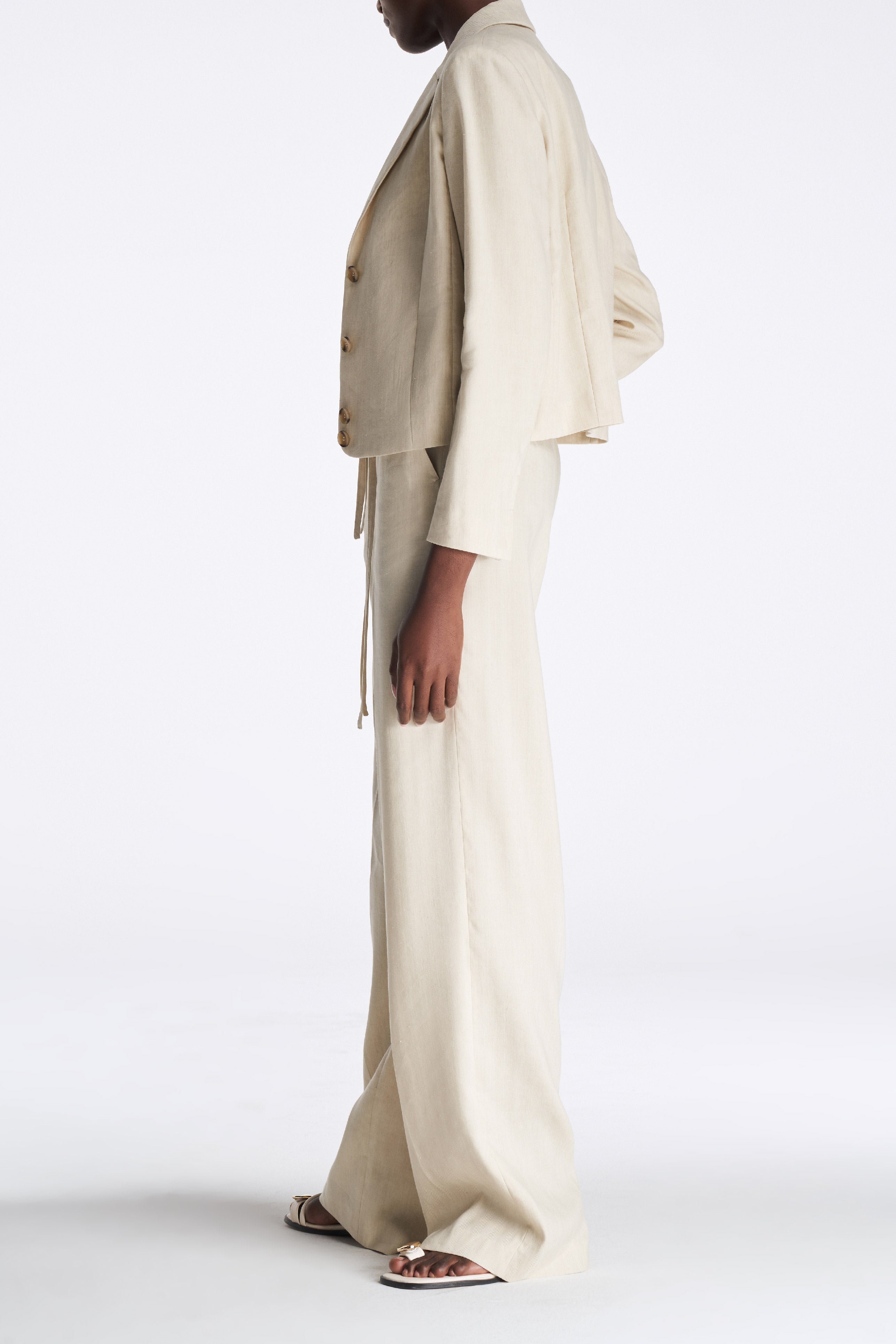 Laurèl Short Blazer