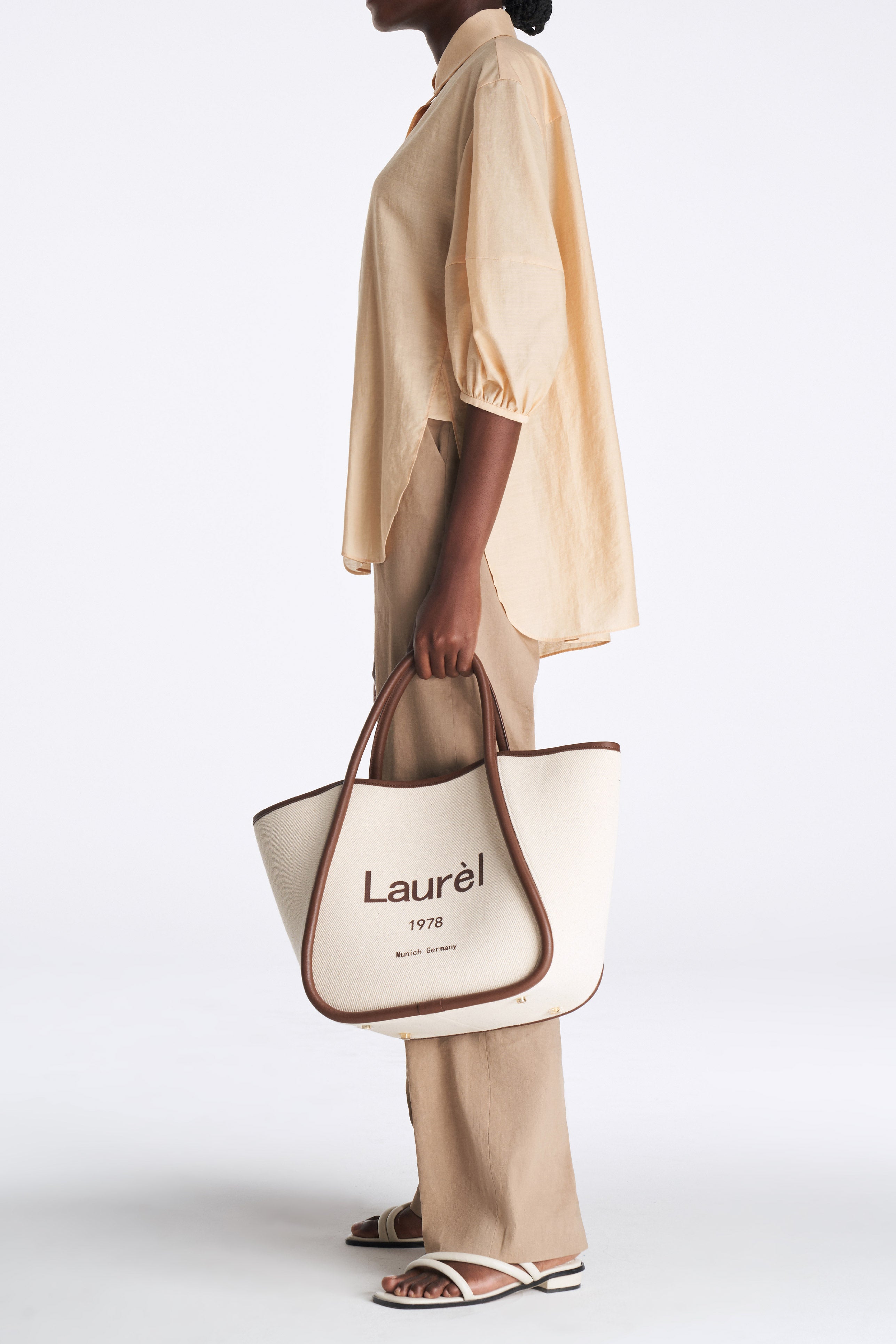 Laurèl High-Waisted Straight-Leg Pants