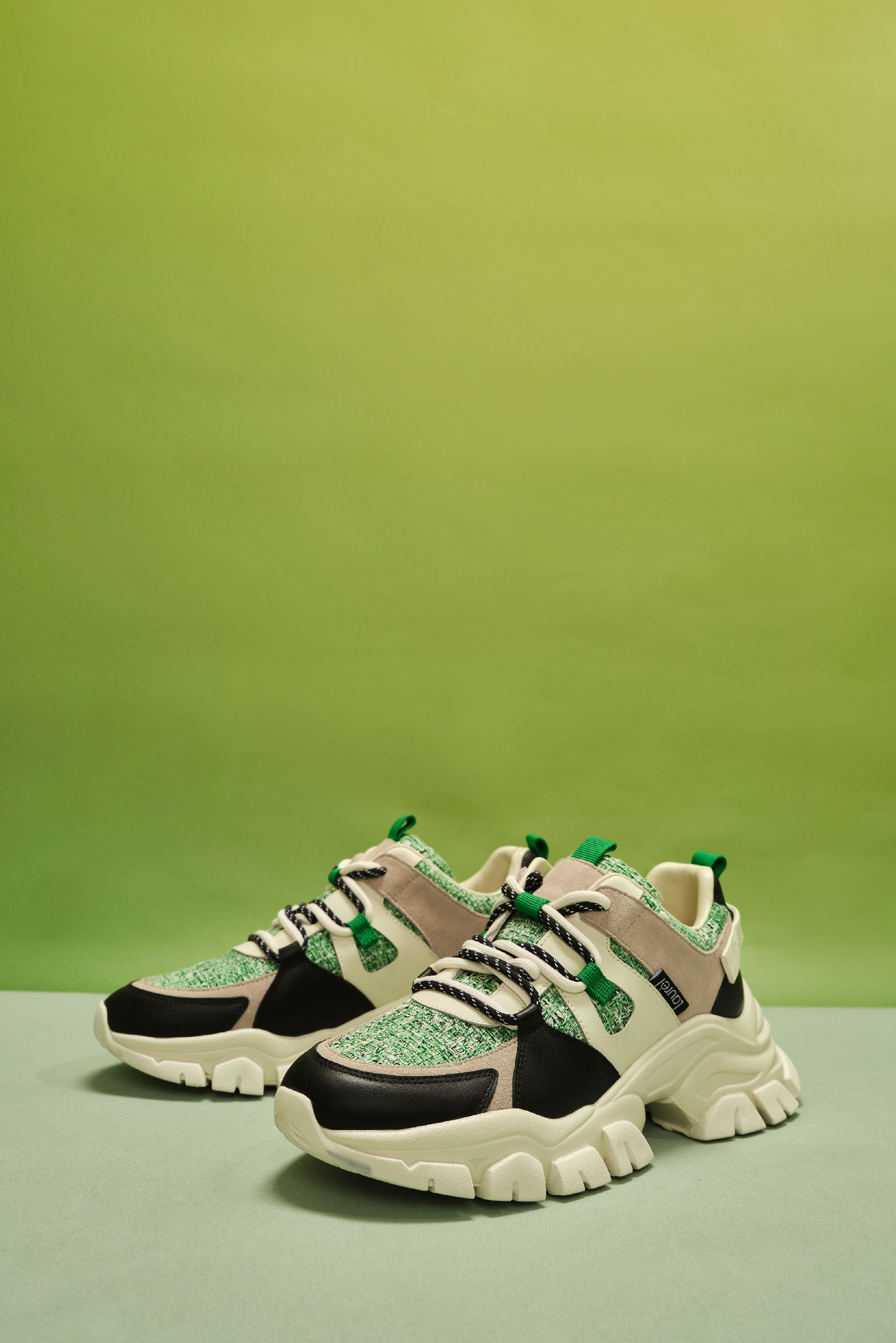 Laurèl Green Tweed Sneakers