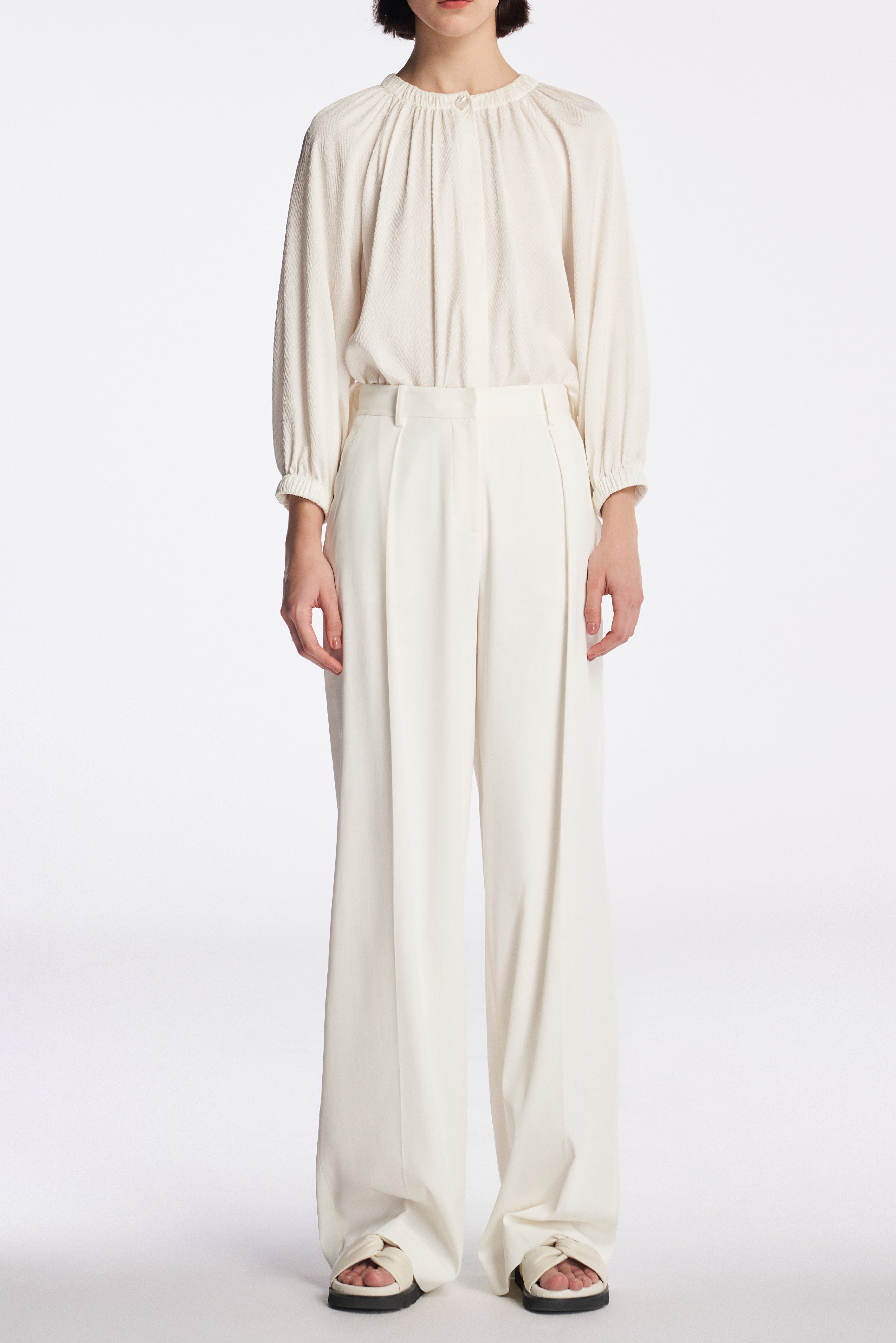 Laurèl White Straight-Leg Pants