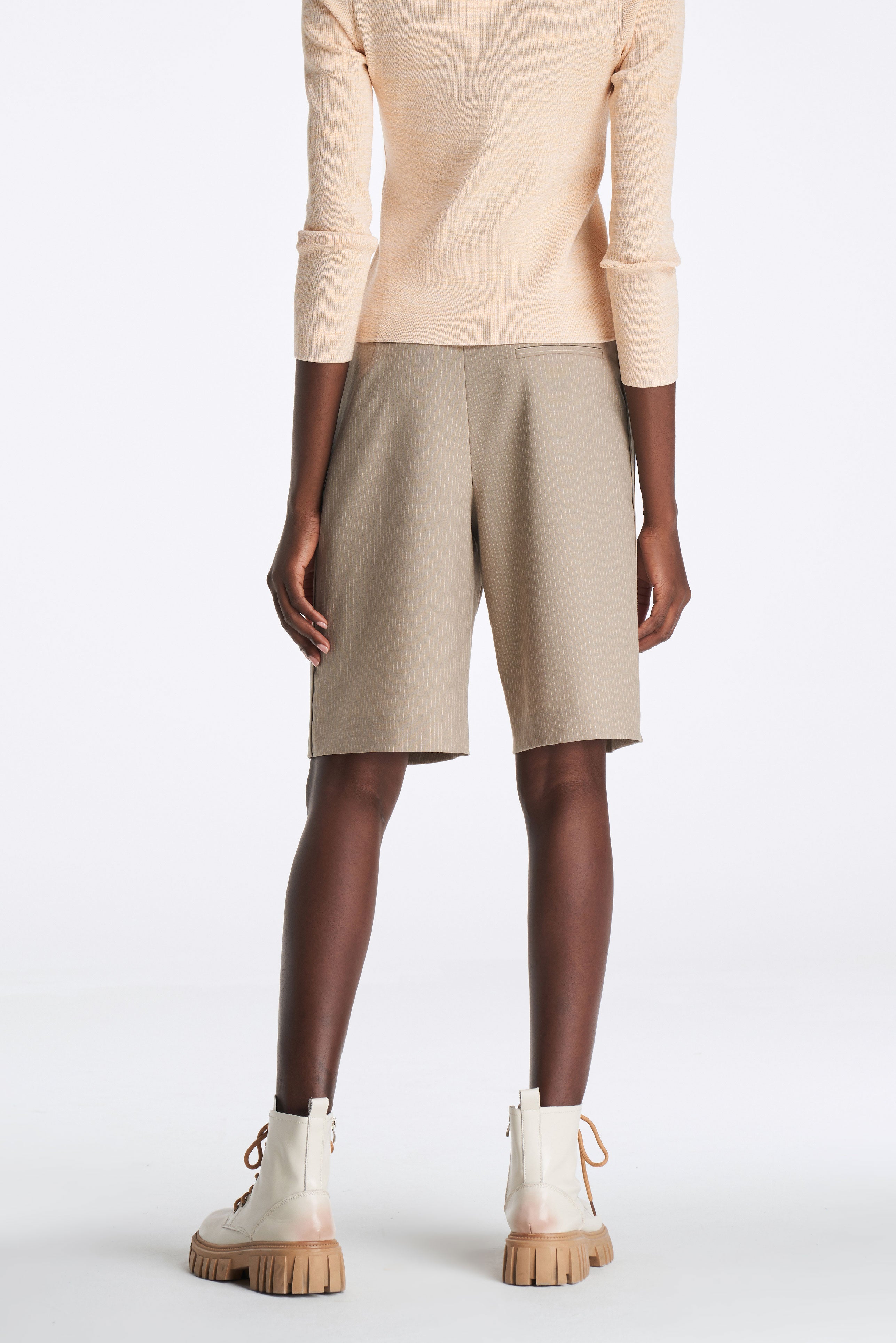 Laurèl Straight-Leg Shorts